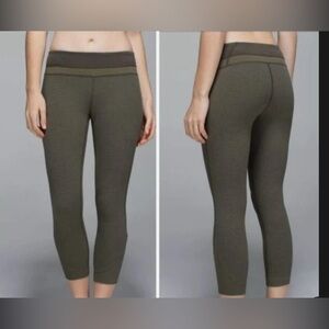 Lululemon‎ Refine Crop Wee Stripe Heathered Fatigue Green Deep Camo